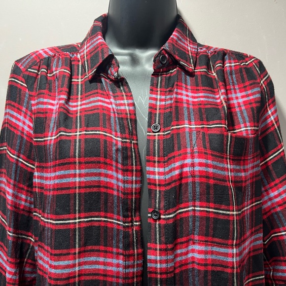 𐙚⋆˚✿˖° Casa Cabana Red and Black Plaid Shirt 𐙚⋆˚✿˖° - Picture 4 of 8
